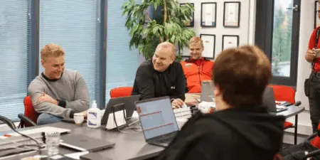 Kattokeskus Trusts Huld in Developing Digital Service Business